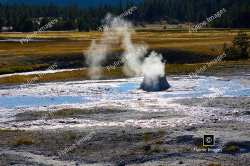 Beehive Geyser, Yellowstone National Park