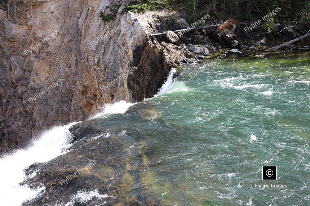 Lower-Falls-Yellowstone-River