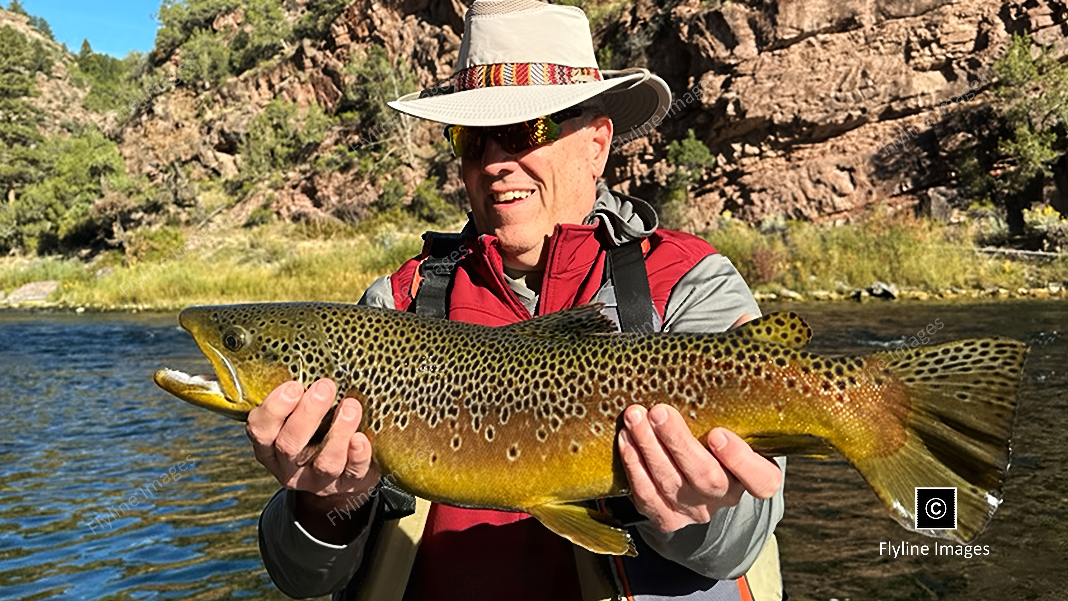 Green River, 25 Inch Brown Trout, 6.5 lb Brown Trout, Utah Fly Fishing
